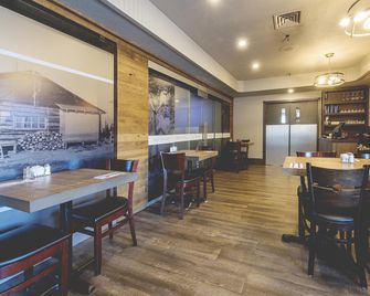 Hotel Continental Centre-Ville - Val-d'Or - Restaurace