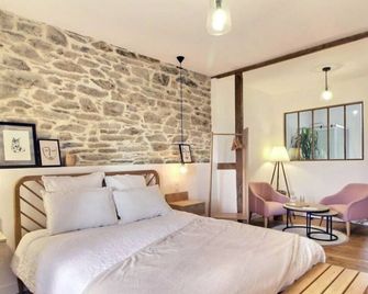 Les Chambres D'Hespéris - Pleyben - Bedroom