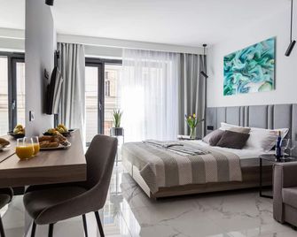 Modern View of Planty Park - Cracovia - Habitación