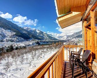 Hotel Mountain Face by Snow City Hotels - Manali - Balcone