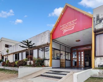Hotel O Goa Resort - Gadag - Building