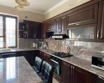 Superior Villa Vacation Home - Erevan - Cuisine