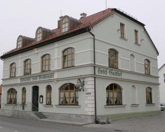 Landgasthof Und Hotel Forchhammer - Pliening - Gebäude