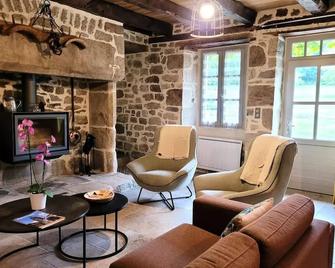 Gîte de France Les 7 sources 3 ears - Gîte de France 4 people - Goulles - Sala de estar