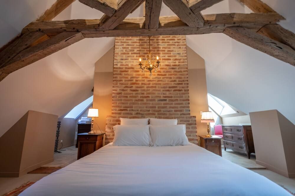 Charnay Plaisance, piscine, les chambres du chocolatier Daniel Mercier - Vierzon - Schlafzimmer