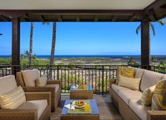 Luxury Villa w/Sweeping Ocean & Maui Views, AC & Resort Pool: 108 Hali'ipua - Kalaoa - Balcony