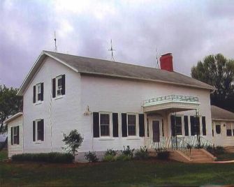 All Seasons Country Home, Close to Lake Erie Activities - Milan - Budova