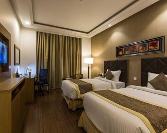The Grand Jbr Hotel - Lucknow - Bedroom
