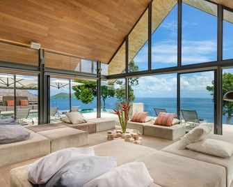 Villa Saengootsa - Phuket - Pokój dzienny