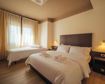 Hotel Palazzo Paradiso - Chiarano - Bedroom
