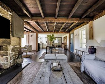 The Farmhouse Stay - Haddam - Wohnzimmer