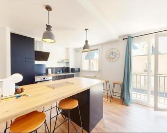 Superbe appartement au cœur du centre ville - Caen - Küche