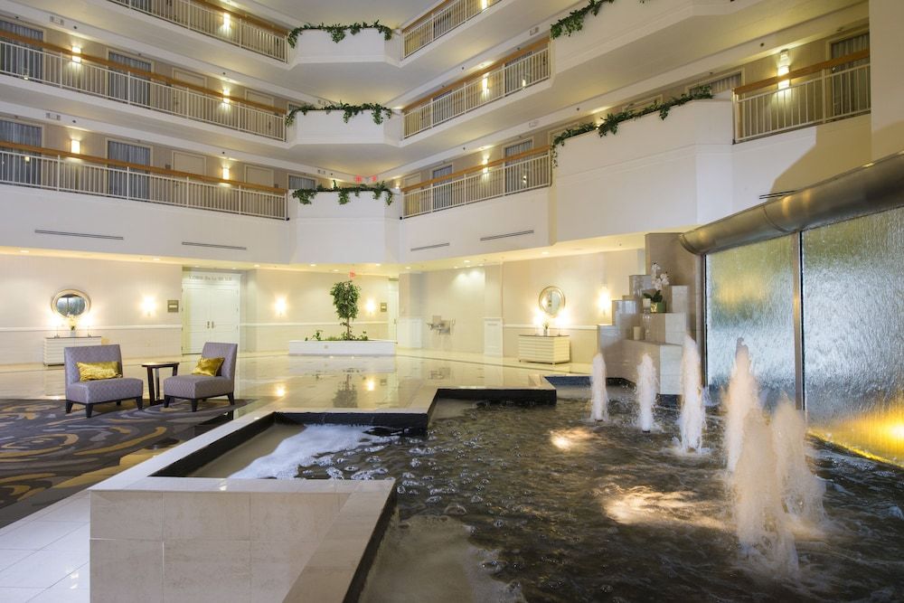 Lobby view of Embassy Suites by Hilton Newark Wilmington South