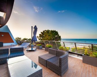 Hotel Dom Zdrojowy Resort & Spa - Destigo Hotels - Jastarnia - Balcony