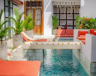 Bali Ginger Suites And Villa - Kuta - Patio