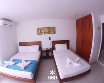 Best Day Hotel - Melgar - Slaapkamer
