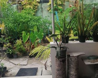 The Rose Garden House - Addu City - Buiten zicht