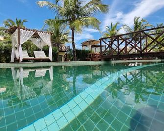 Pousada Coqueiro Beach - Luis Correia - Басейн