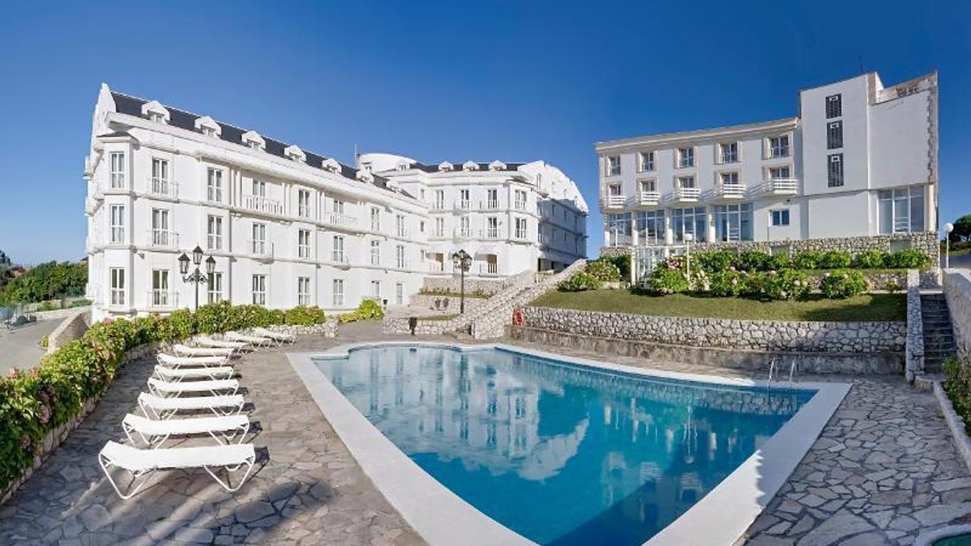 Hotel Suances