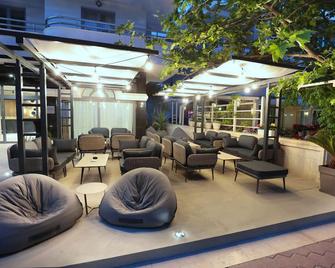 Hotel Milenij - Makarska - Oleskelutila