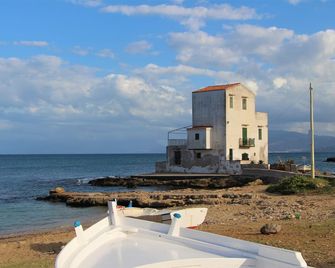 Villa Edera Rental Room - Santa Flavia