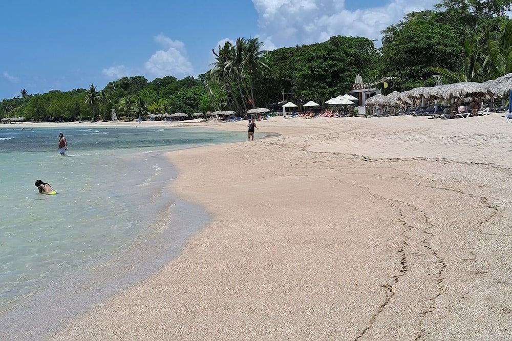 Cortlang Vacation Rentals, Costambar - Puerto Plata - Strand