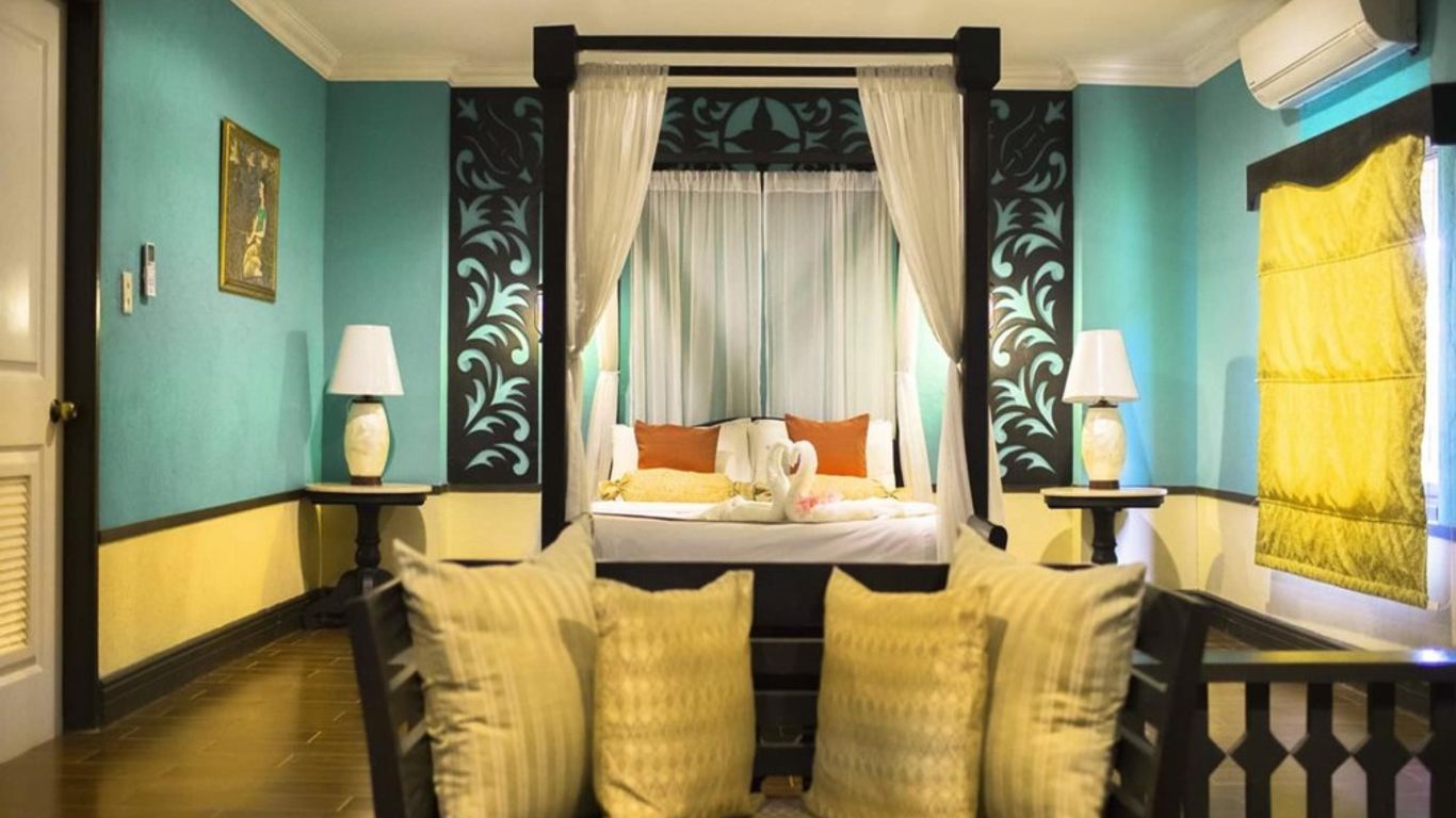 Playa Tropical Resort Hotel