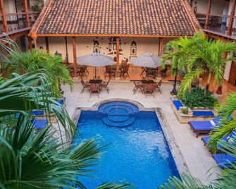 Hotel Plaza Colon - Granada Nicaragua - Granada - Piscina