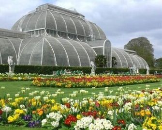 Kew Studios and Rooms - Richmond