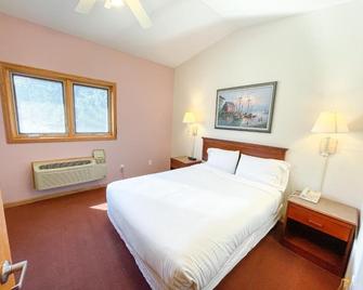 Lake Bluff Inn and Suites - South Haven - Schlafzimmer