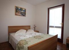 Apartments Duomo - Cres - Kamar Tidur