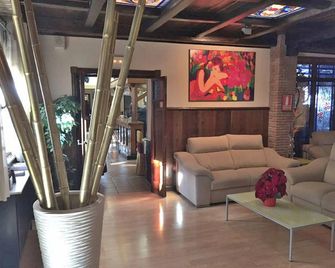 Hotel El Guerra - Granada