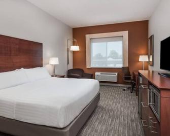 Holiday Inn Express & Suites 1000 Islands - Gananoque By IHG - Gananoque - Quarto