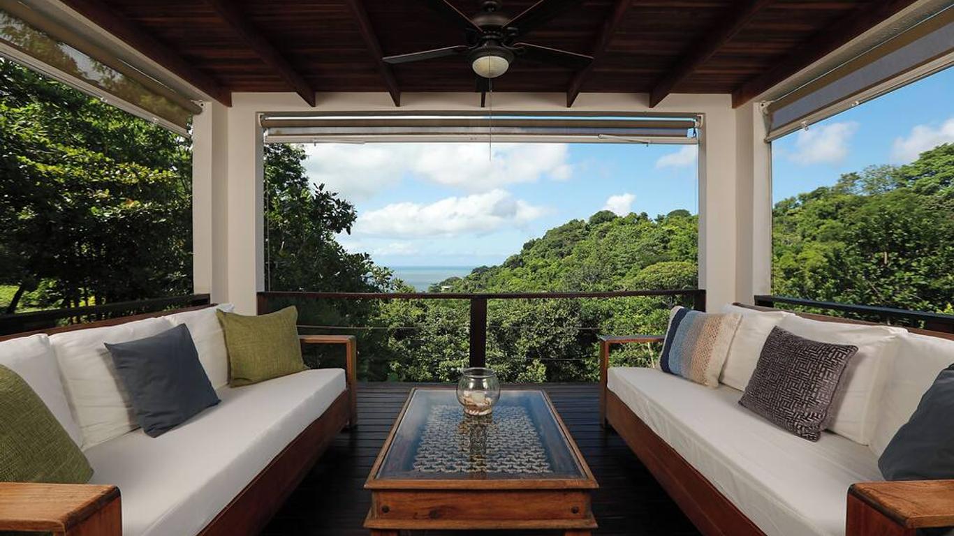 Casa Frangipani