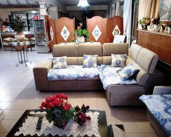 Hotel Eliseo - Giardini Naxos - Sala de estar
