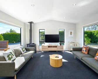 La Maison Noir - Martinborough - Вітальня
