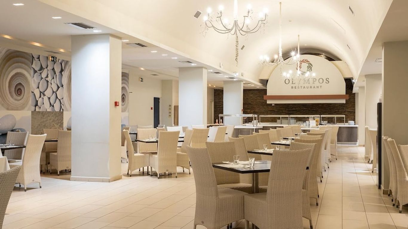 Olympian Bay Grand Resort