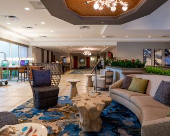 Hilton Melbourne Beach Oceanfront - מלבורן - לובי