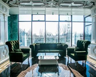 Emerald Hotel - באקו - טרקלין