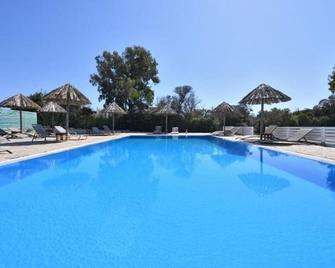 Surfing Beach Cabanas - Santa Maria - Piscina