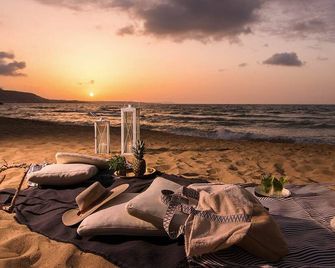 Kernos Beach Hotel & Bungalows - Μάλια