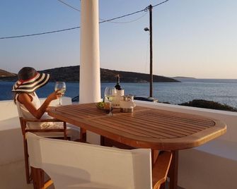 Aegean Muses Villas - Lipsi - Balcón