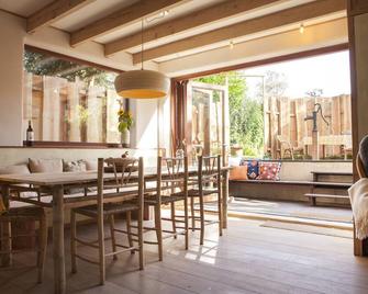 Ecolodge de Parel Schoorl - Schoorl - Sala de jantar