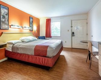 Motel 6 Gatlinburg Smoky Mountains - Gatlinburg - Habitación