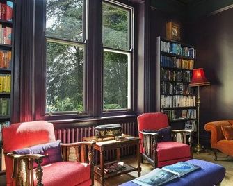 Stow House - Leyburn - Lounge