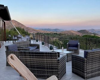 La terrazza sulle Madonie - Castellana Sicula - Balkon