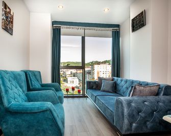 Marina Green Suite & Residence - טראבזון - סלון