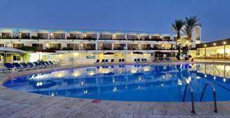 Americana Eilat Hotel - Elat - Pool