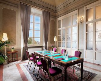 Bagni Di Pisa Palace and Spa - San Giuliano Terme - Comedor