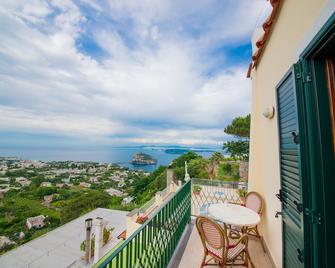 La Capannina - Hotel & Apartments - Ischia - Balkon